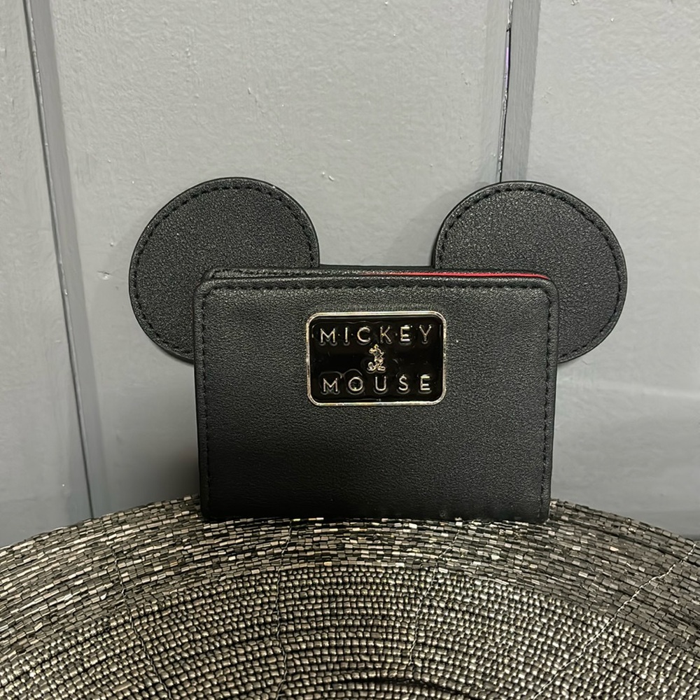 Mickey Mouse Wallet - Picture 1 of 6